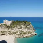 Blu Maison