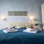 ベッド・アンド・ブレックファスト Blu Maison トロペーア