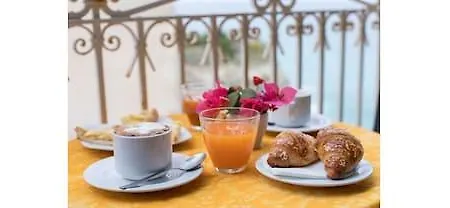 Bed & Breakfast Blu Maison 4*