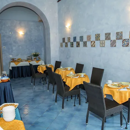 Blu Maison Bed & Breakfast