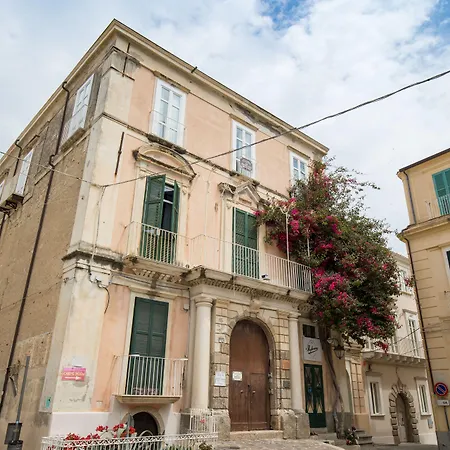 Blu Maison Bed & Breakfast 4*