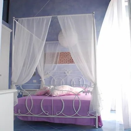 Blu Maison