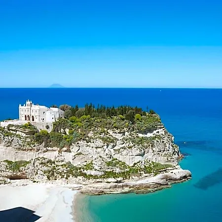Blu Maison 4*
