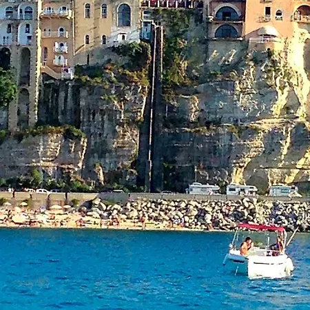 Blu Maison Panzió Tropea