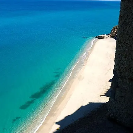 Blu Maison Panzió Tropea