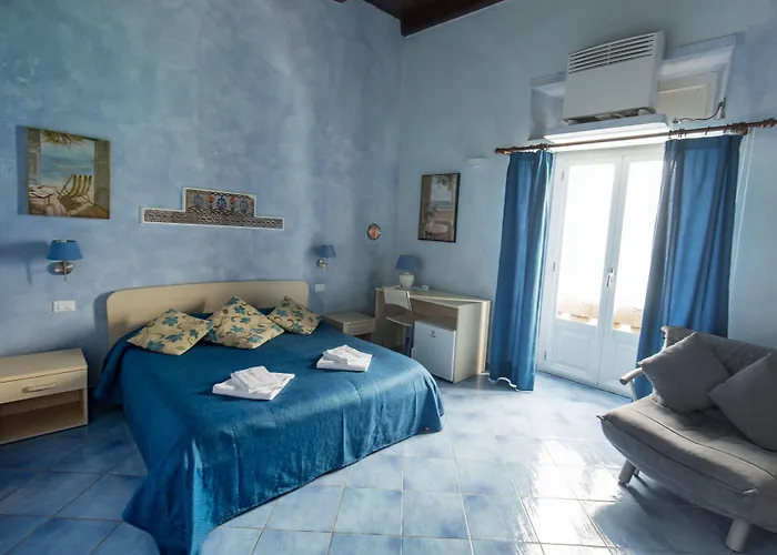 Alojamento de Acomodação e Pequeno-almoço Blu Maison Tropea