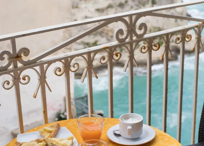 Blu Maison ベッド・アンド・ブレックファスト 4*